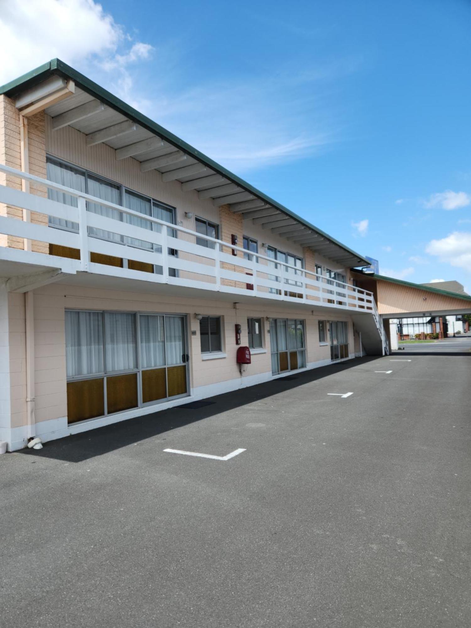 Cedar Lodge Motel Hamilton Buitenkant foto